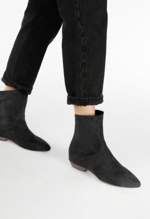 Tabby Western Bootie