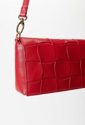 Large Detail Woven Crossbody