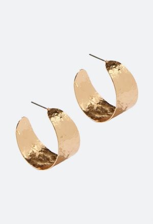 Demi Textured Metal Graduating Hoop Earrings