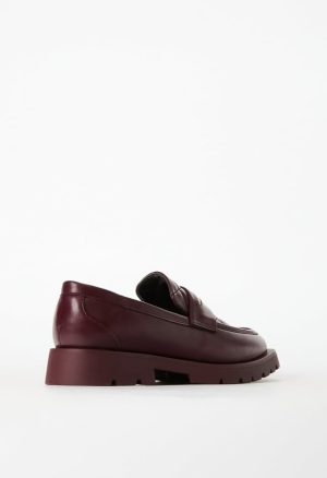 Juna Lug Sole Loafer