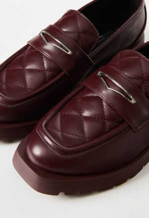 Juna Lug Sole Loafer