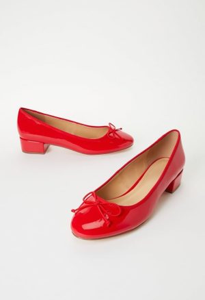 Madelaine Block Heeled Pump