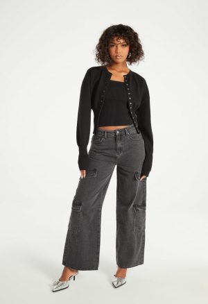 Mid Rise Wide Leg Cargo Pants