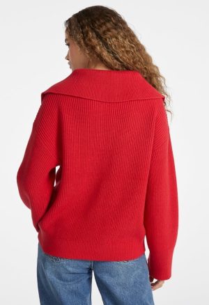 Bell Collar Long Sleeve Sweater