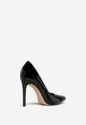 Annakay Pointed Toe Pump