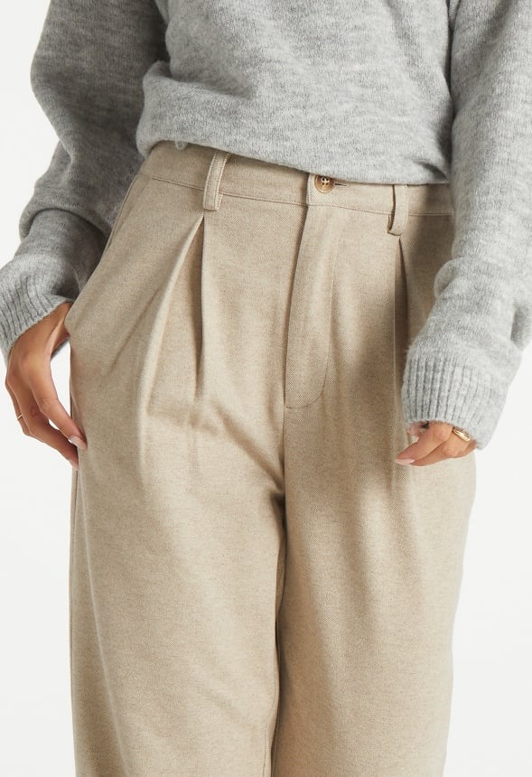 PT2500609-13065-3_589x860_8707d33f-aa74-42eb-94f9-626b0140f430