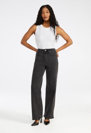 Ultra High Rise Straight Leg Denim Jeans