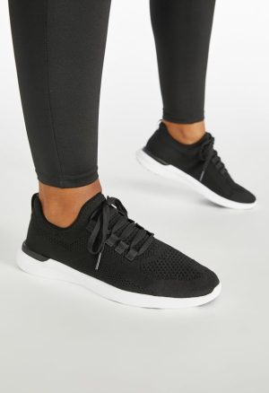 Easton Athletic Sneaker