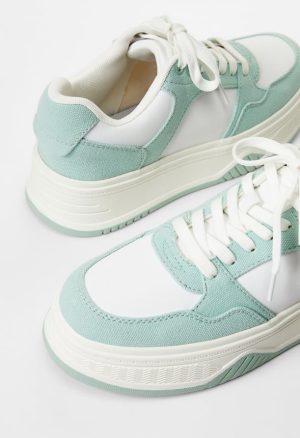 Billie Court Sneaker
