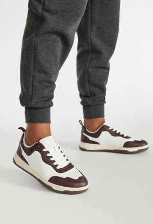 Regina Court Sneaker