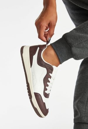 Regina Court Sneaker