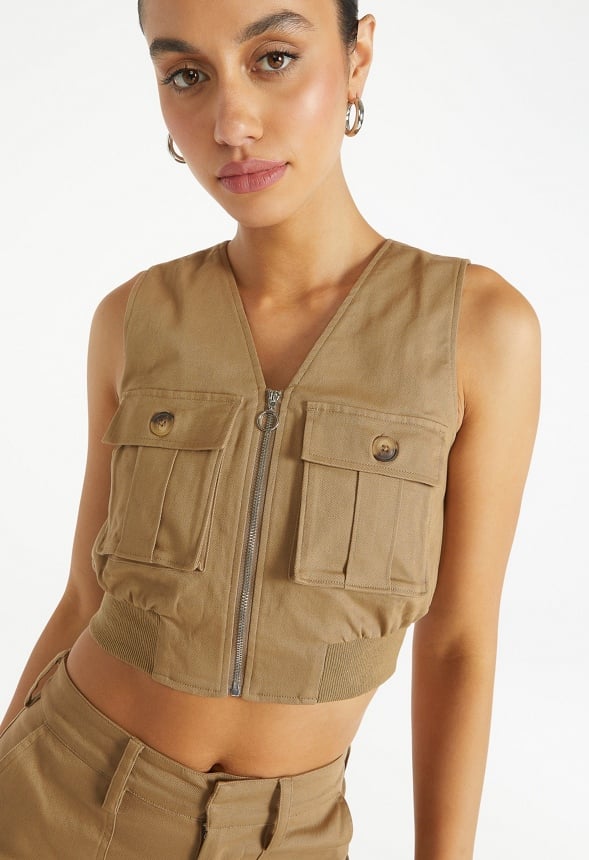 Utility Cropped Cargo Vest